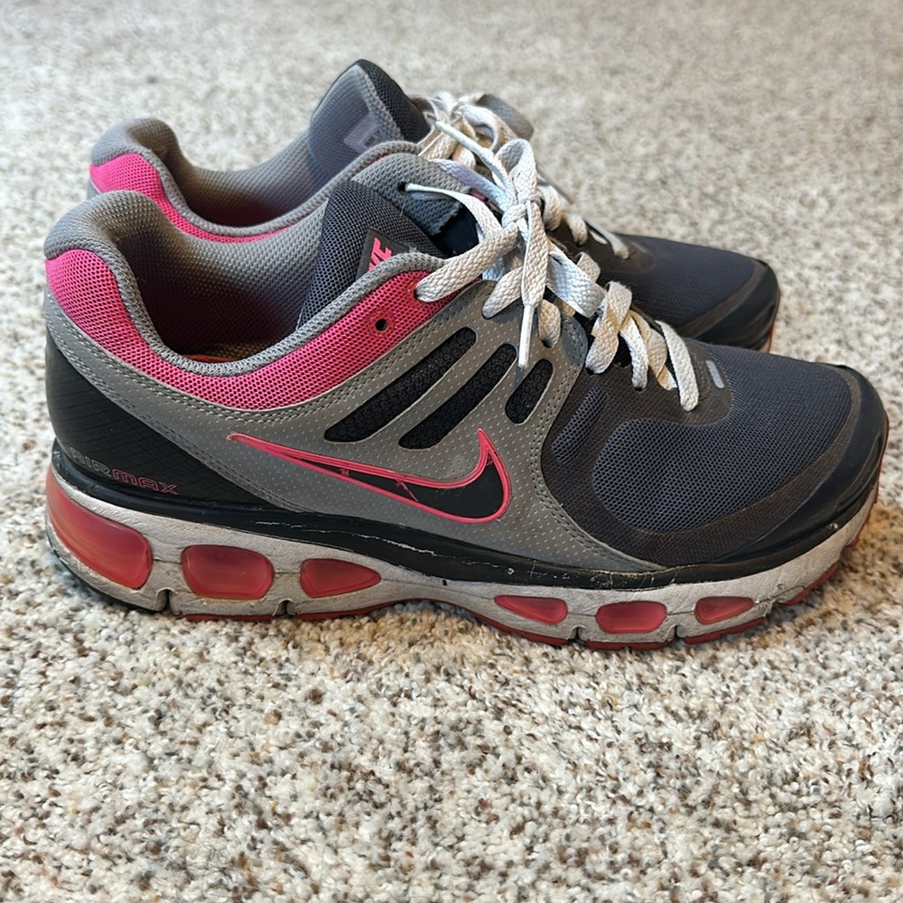 Nike Women's Running Shoes - Air Max Trail Wind 2